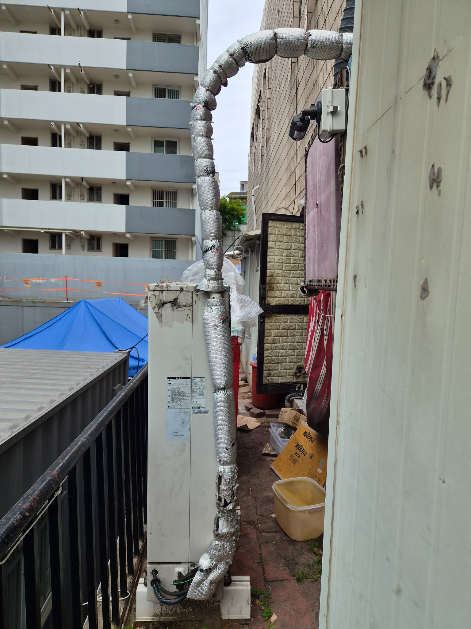 상가 LG 에어컨 실외기 철거 전